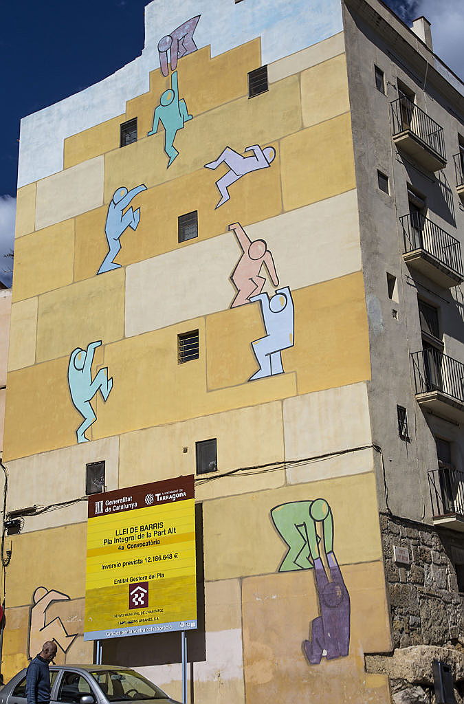  Tarragona
- Mural on Passeig de Sant Antoni (Manel Antolí – RV Edipress)
