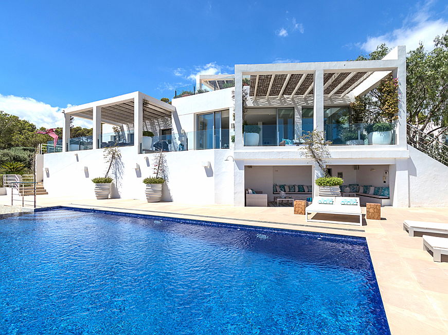 Balearic Islands
- Moderne Villa mit Panoramablick