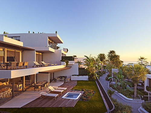 Luxury meets homeliness at “Los Jardines de Abama”- development in Tenerife