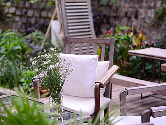  Porto Cervo (SS)
- Per ricaricare le pile in giardino, vi presentiamo le ultime tendenze di arredamento outdoor! Scoprite tutto nel nostro blog!