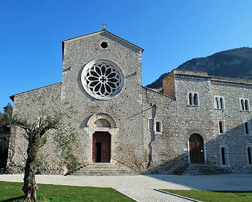  San Felice Circeo
- abbazia-di-valvisciolo.jpg