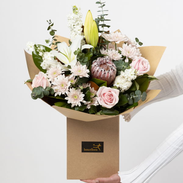 Pastel Bouquet_flowers_delivery_interflora_nz