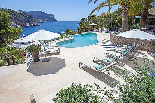  Puerto Andratx
- Mallorca Southwest Immobilie Engel & Völkers