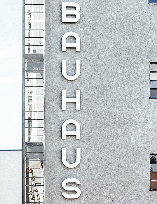  Porto Cervo (SS)
- Bauhaus vereint Funktionalität mit Kunst. So entstehen die perfekten Möbel für Ihr Zuhause.