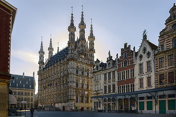  Leuven
- Leuven Stadhuis
