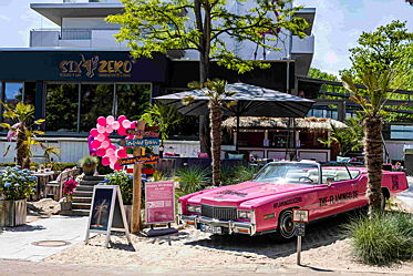  Hamburg
- the-flamingo-aussenbereich-cadillac-beachbar-hotel-blog-engelvoelkers-schleswig-holstein-copyright-fabian-fruehling.jpg