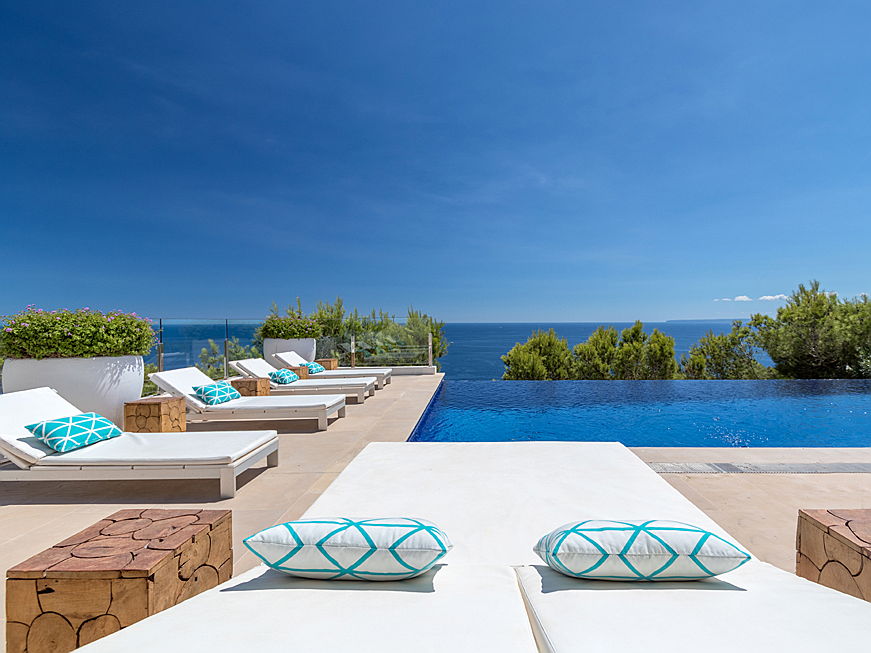  Balearen
- Moderne Villa mit Panoramablick