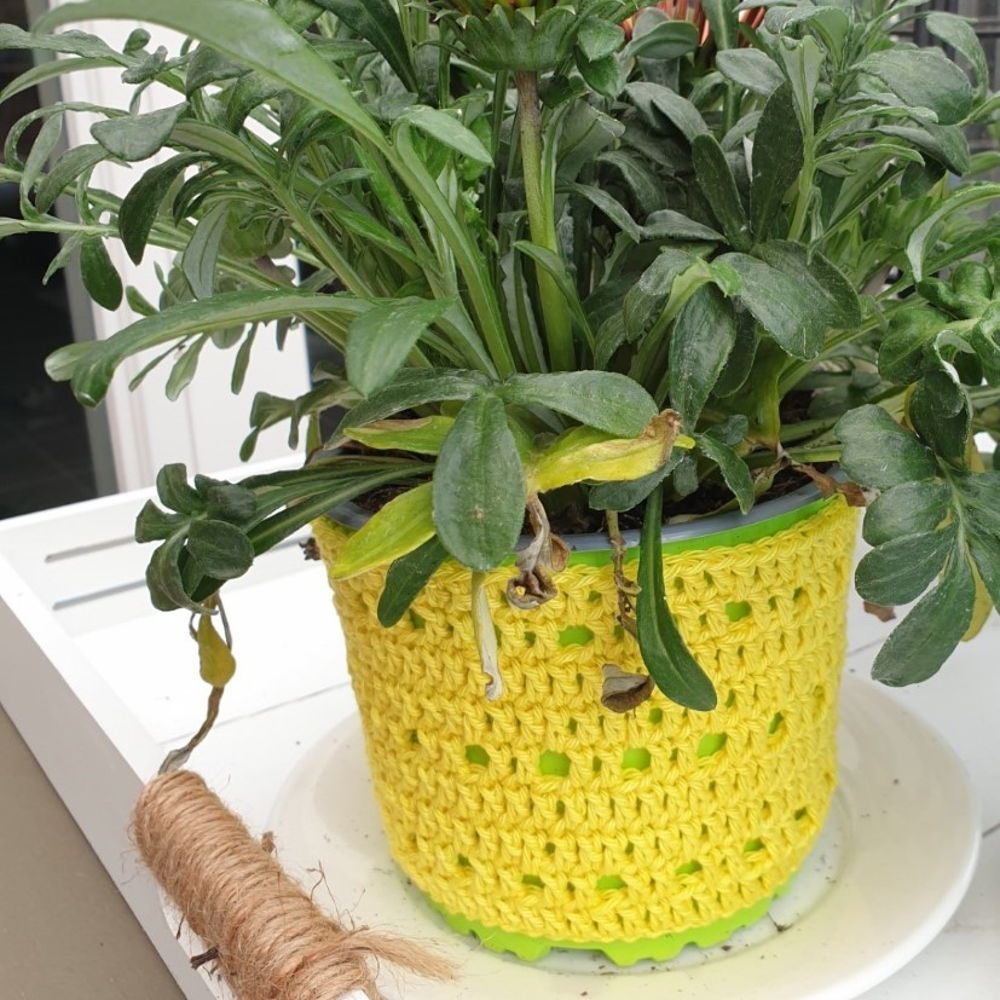 Blumentopf GELB