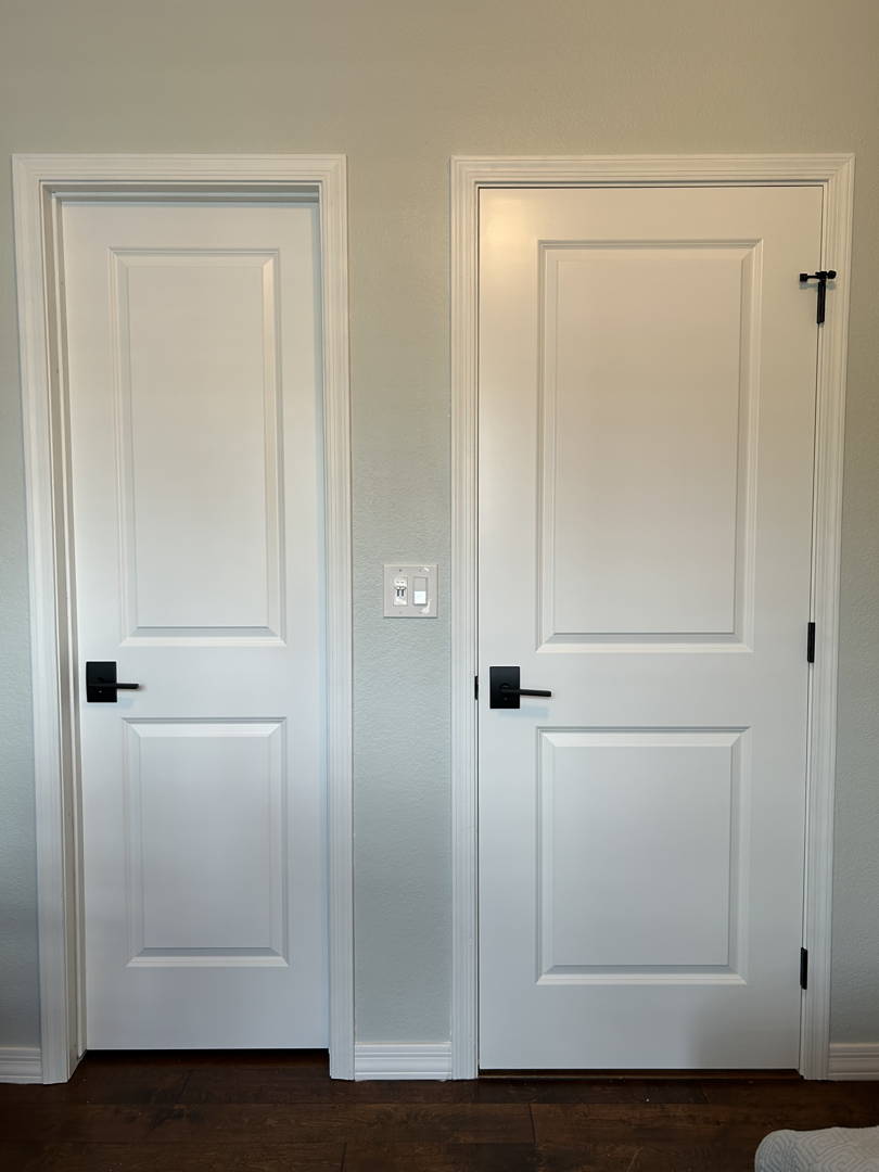Residential interior door