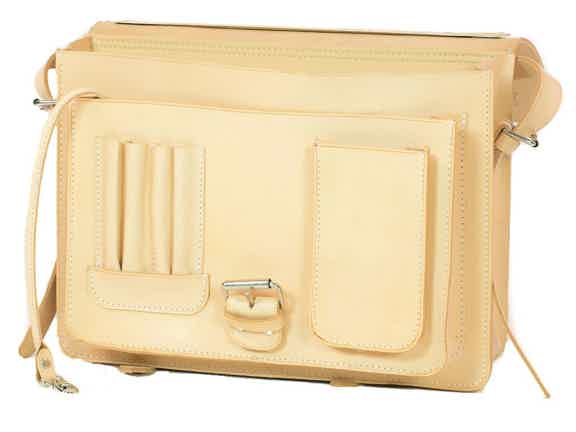 Kleine-Lehrertasche-Leder-Rucksack-VITA