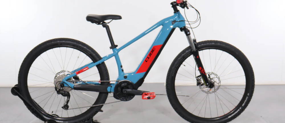a Cube Reaction Hybrid Performance 500 front suspension electric mountain bike