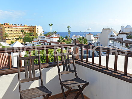  Costa Adeje
- Property for sale in Tenerife: Extraordinary villa in the heart of La Caleta with separate apartment, Engel & Völkers Costa Adeje