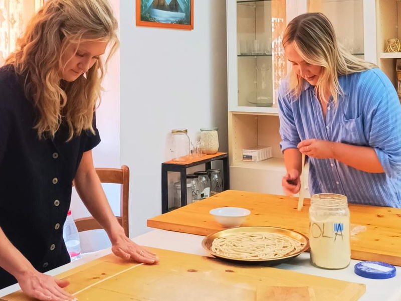 Cursos de cocina Florencia: Cocina toscana: Pici, Gnocchi y aperitivo con Letizia