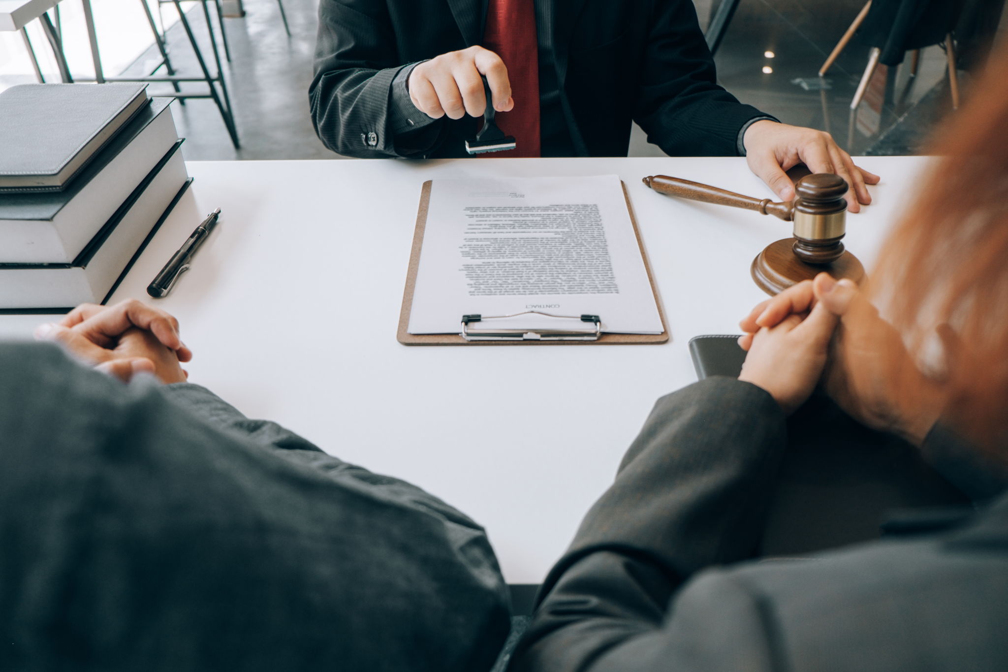 Why Do I Need Independent Legal Advice Before Signing a Legal Document?