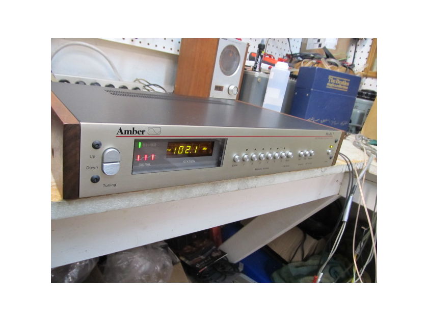 AMBER Model 7 AM/FM DIgital Tuner Wood Sidepanels, Ex Sound, Ex Quality