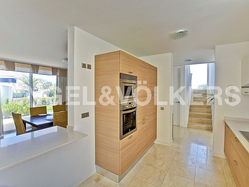  Costa Adeje
- Property for sale in Tenerife: Villa for sale in Tenerife, Costa Adeje, Tenerife Sur