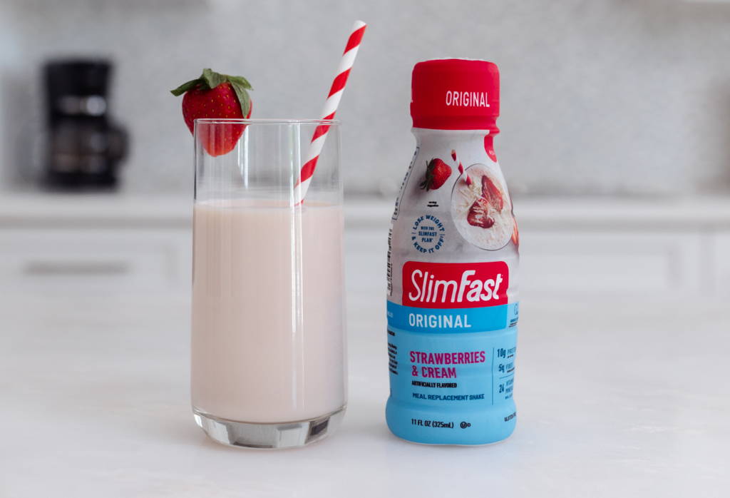 Image of Creamy Milk Chocolate pouring into a glass-lifestyle