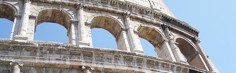  Roma
- Colosseo a Roma