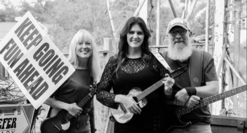 The Ukuladies