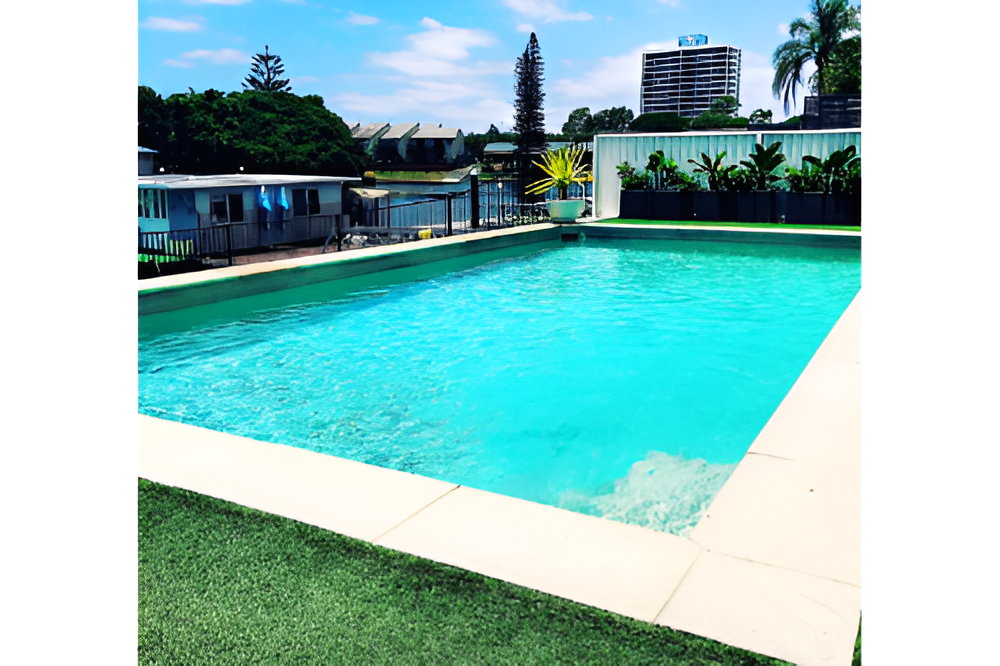 Gizmo’s Pool Care – 6-Month Pool Cleaning Service Package + Chemicals - Image 3