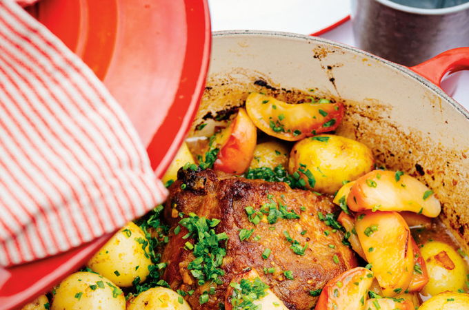 Braised Pork Roast with Apples