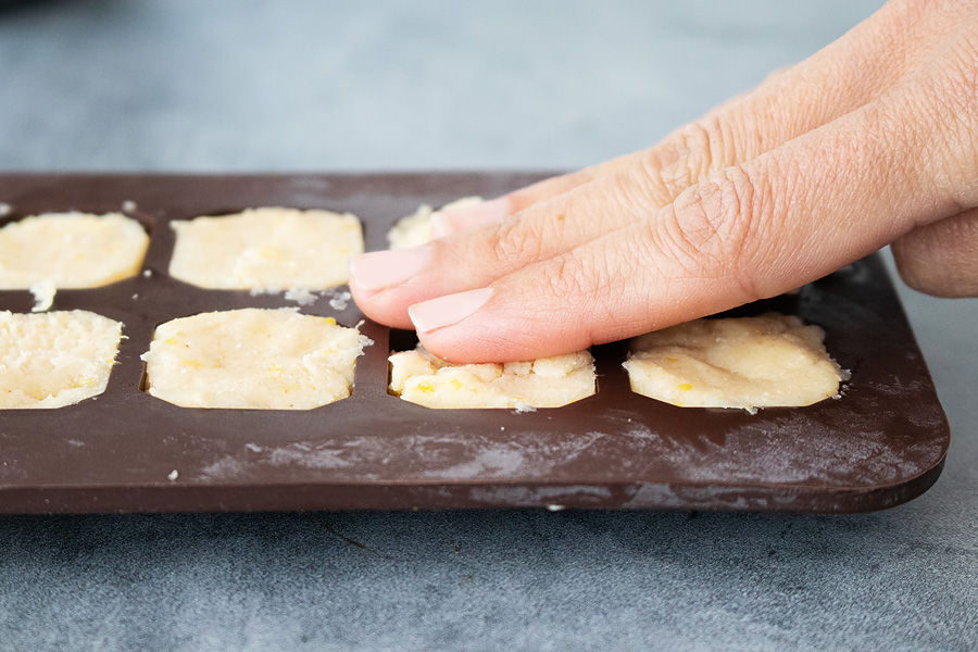 macadamia nut fat bombs