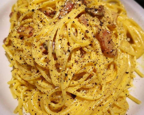 Cooking classes Rome: Carbonara and fettuccine: let's cook the flavors of Rome