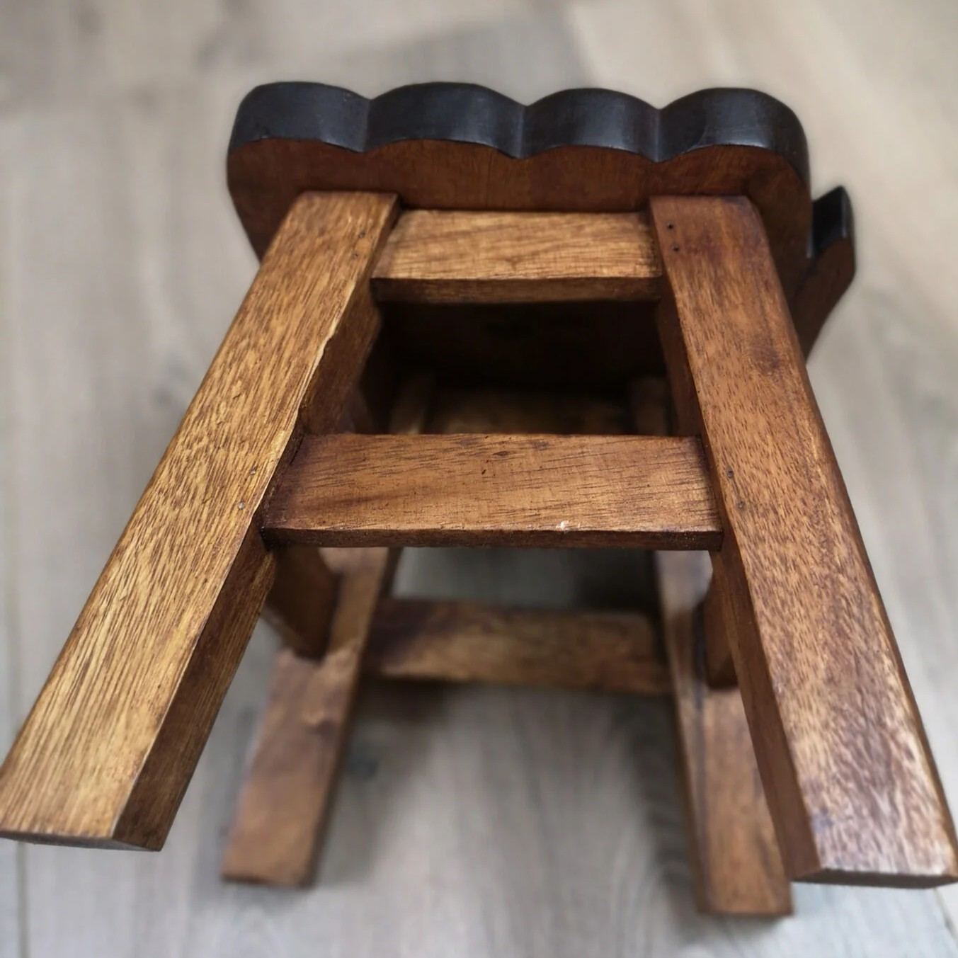 Kids Chair Wooden Stool Animal GIRAFFE Theme Children’s wood Chair Toddlers Stepping - Image 3