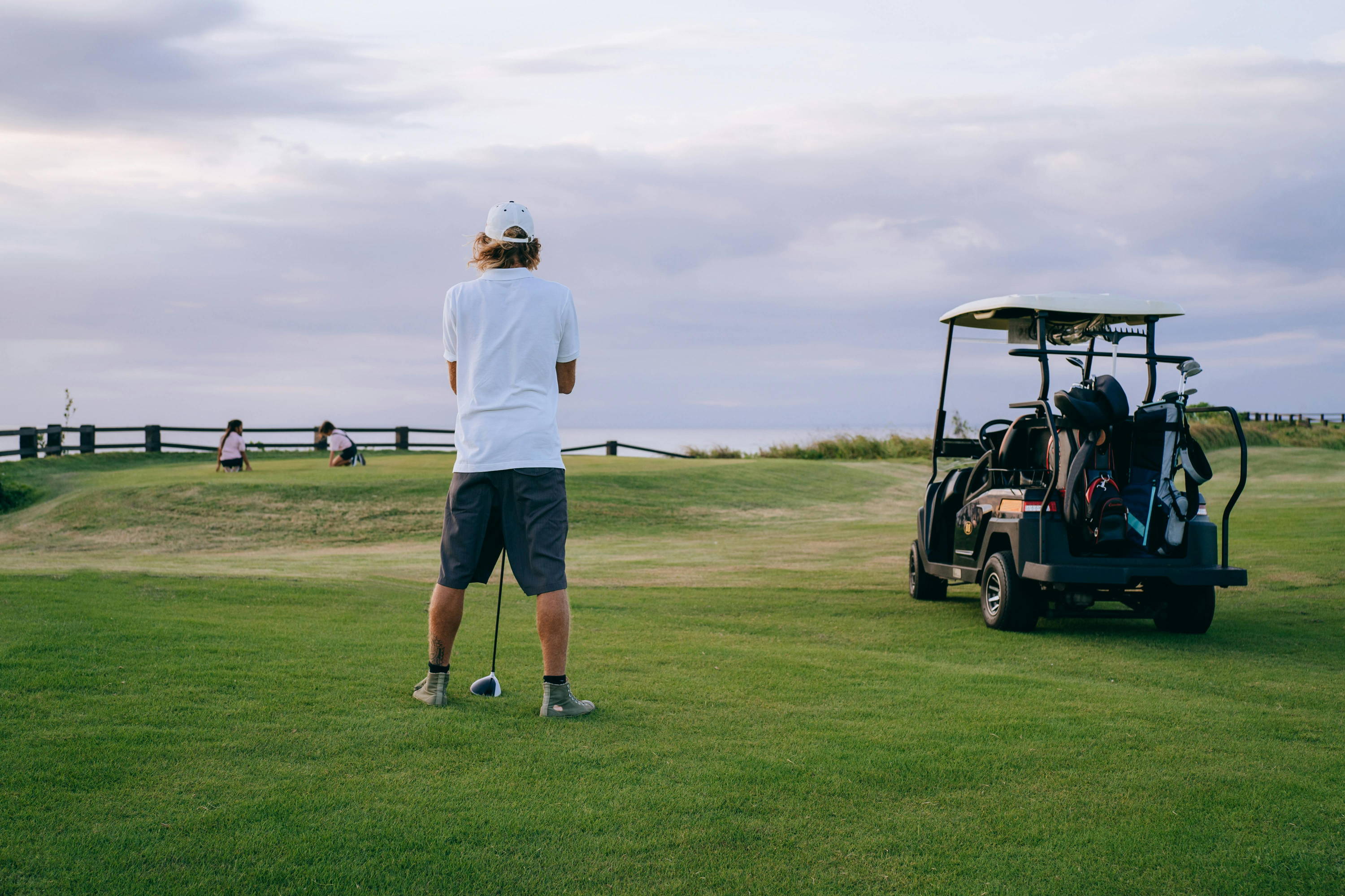 enjoy music with golf speaker