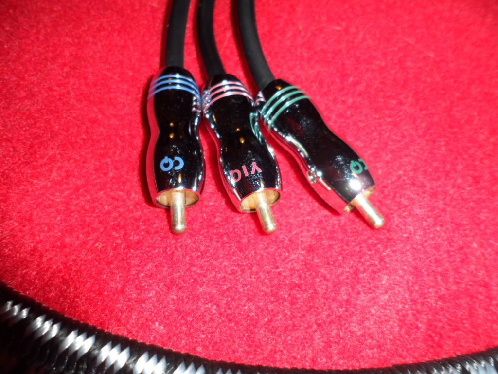 Audioquest-CinemaQuest YIQ-5 2M RCA component Cable - P...