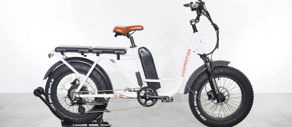 Addmotor M-81 electric bike in white