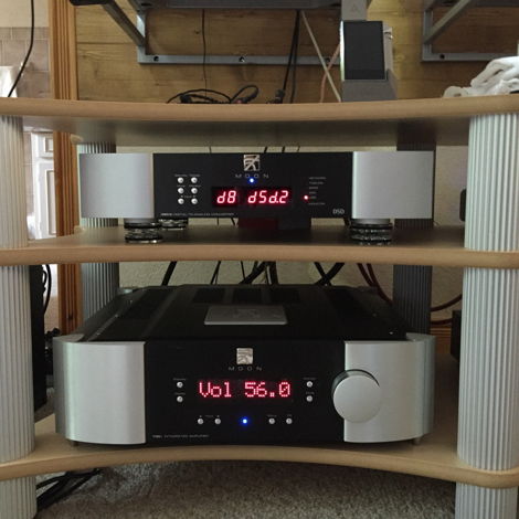 Simaudio 380D DSD Dac Near Mint Only 6 Months Old Price...