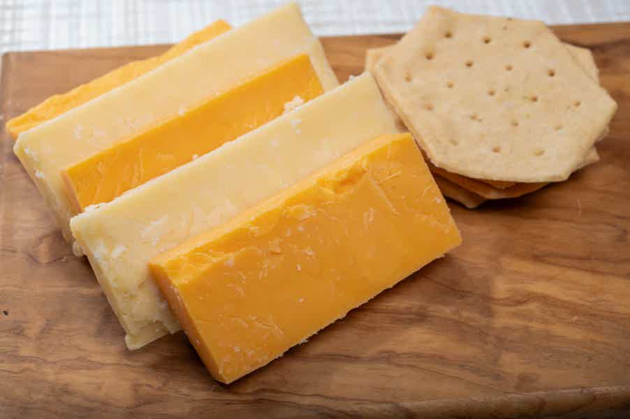 Cheese Crawl with Local Guide - photo 1