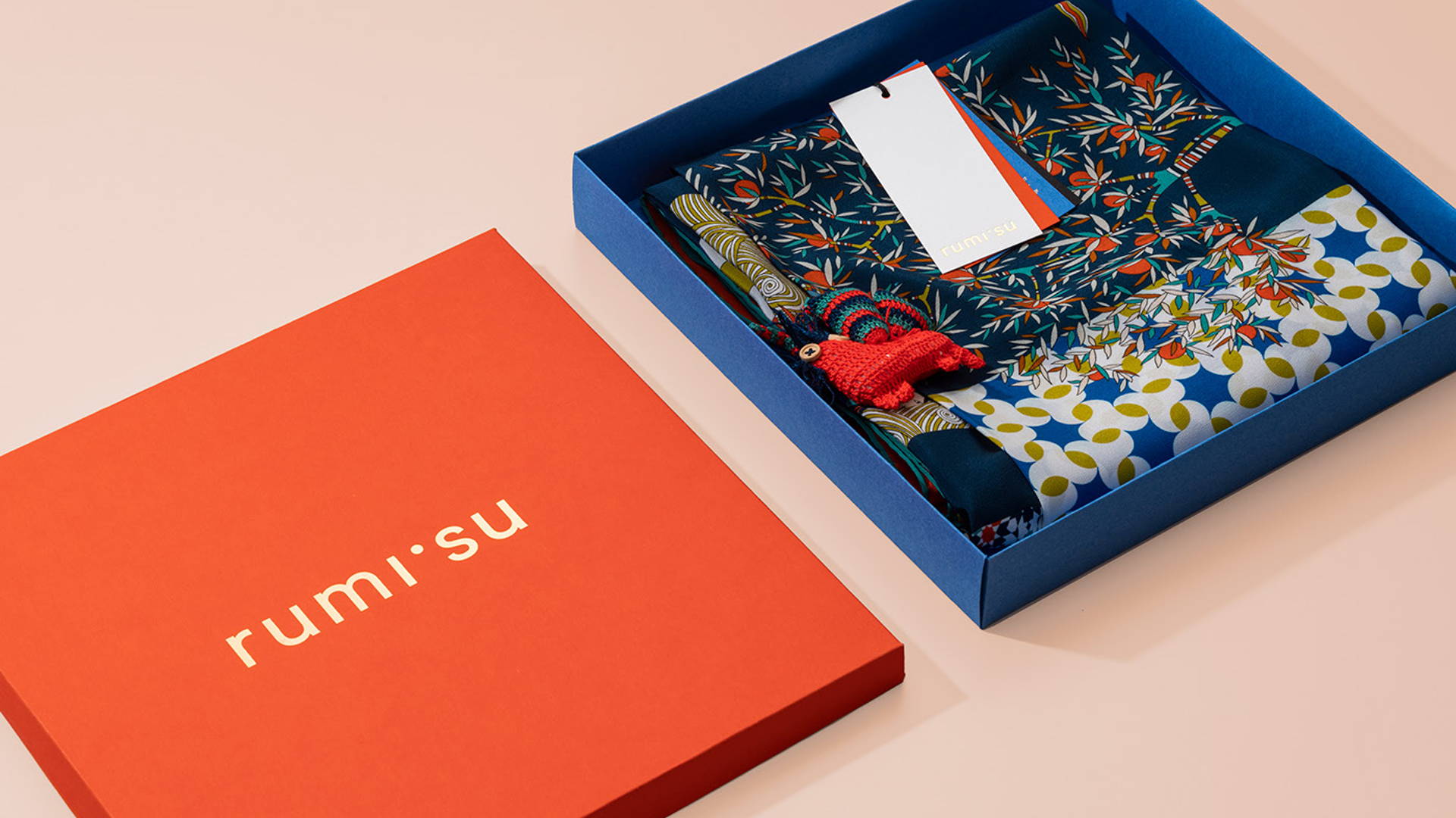 Featured image for Rumisu Luxury Accessories With Illustrated Flair