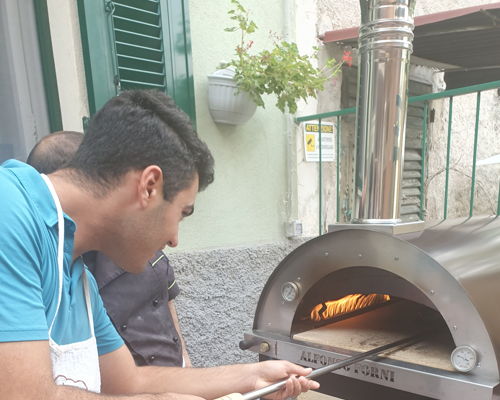 Cooking classes Genoa: Italian cuisine, from pizza to tiramisu