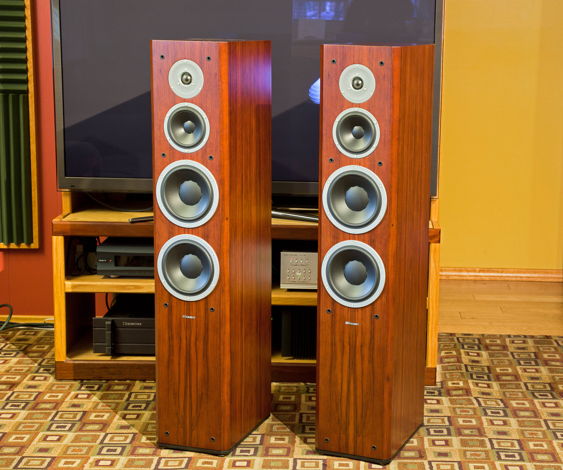 Dynaudio Focus 380 Rosewood Speakers