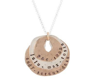 Personalized necklace with names on it