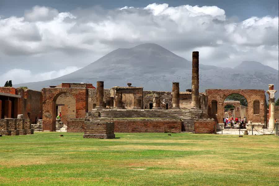 From Rome: Day Trip to Pompeii with Lunch and Guide - photo 3