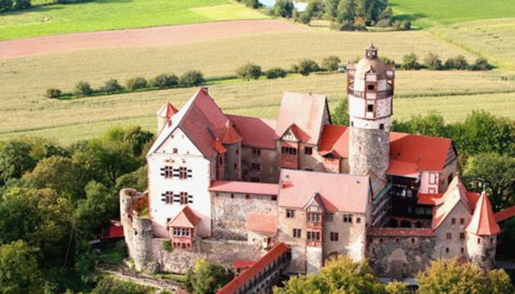 burg ronneburg panorama view ost