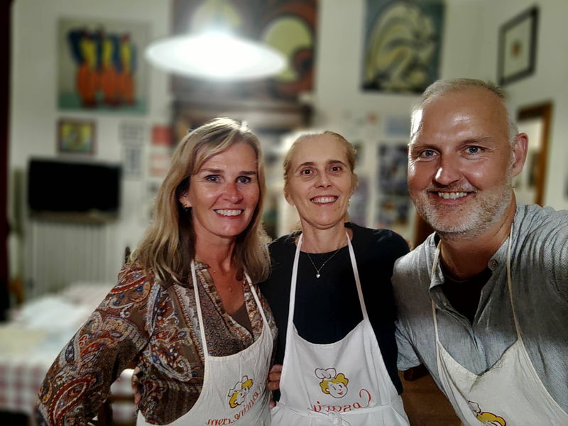 Cooking classes Pistoia: Traditional Italian bread: large loaf and piadina bread