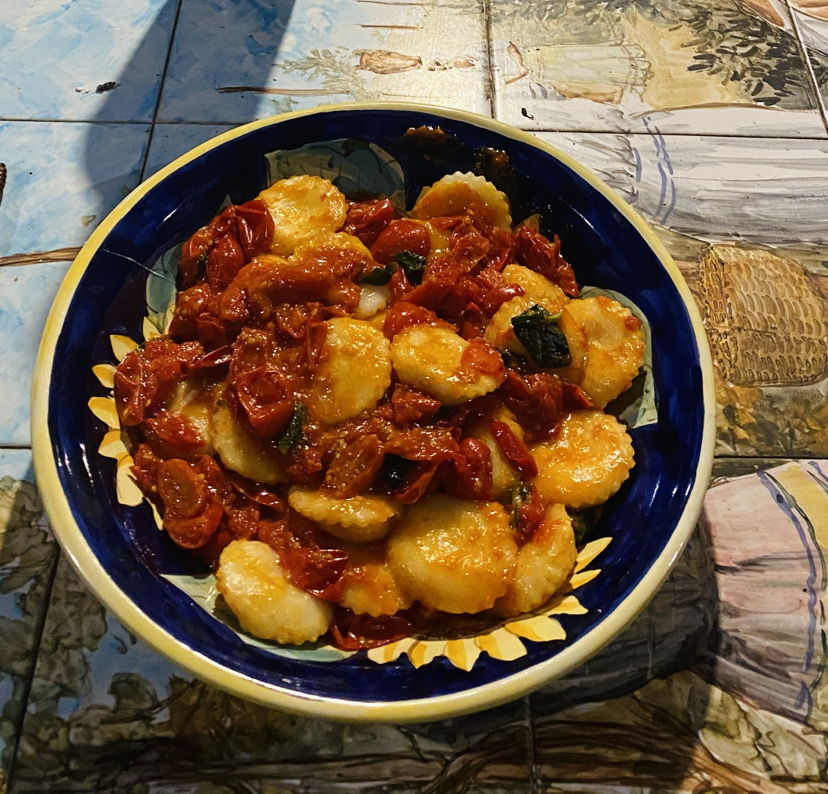 Cooking classes Anacapri: Homemade pasta in a Capri garden!