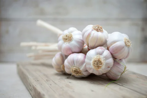 A dried bundle of garlic