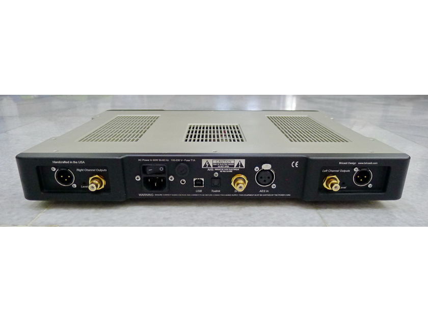 Bricasti M1 DAC 220 / 230-240 volts . Free shipping worlwide !