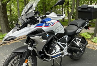 2019 BMW R 1250 GS motorcycle for rent near Brookfield, WI