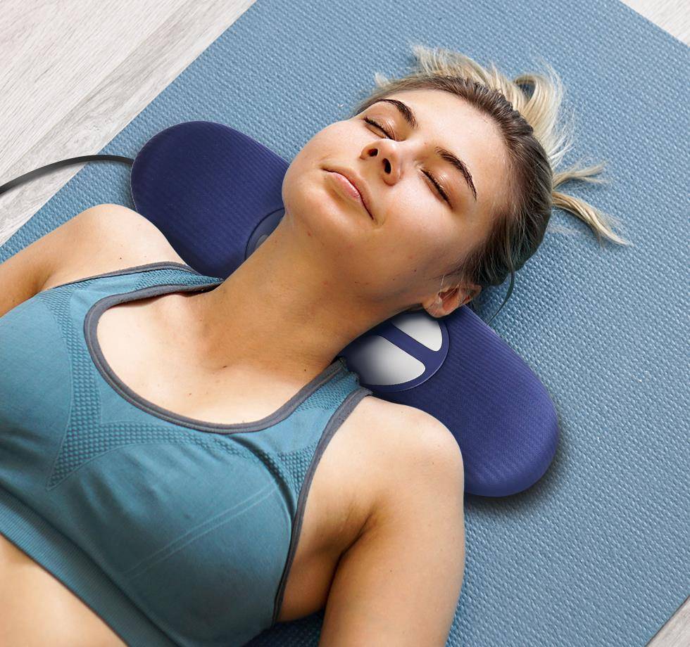 Multifunction lumbar traction massager