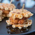 chicken-honey-waffle-appetizer-bites