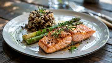 Enjoy a refined 3-course French dinner onboard