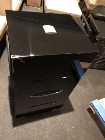 REL Acoustics 212SE piano black with all box and papers