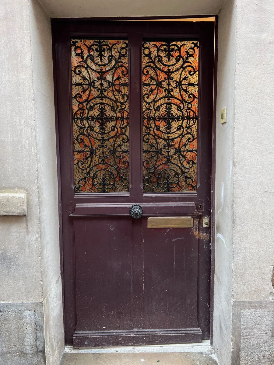 Porte d'entree d'immeuble a impostes en ferronnerie et vitrage anti-effraction — photo 3