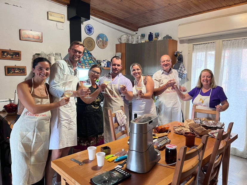 Cooking classes Reggio Calabria: Cooking class on Italian pizza!
